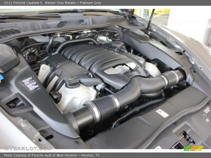 Meteor Grey Metallic / Platinum Grey 2011 Porsche Cayenne S