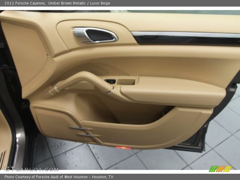 Umber Brown Metallic / Luxor Beige 2011 Porsche Cayenne