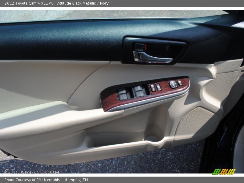 Attitude Black Metallic / Ivory 2012 Toyota Camry XLE V6