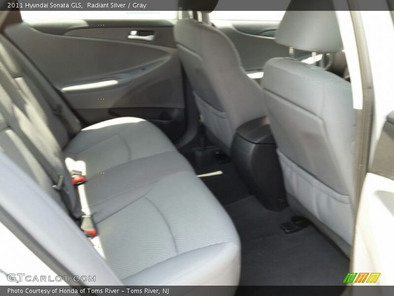 Radiant Silver / Gray 2011 Hyundai Sonata GLS
