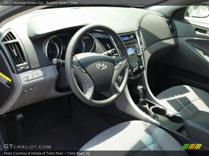 Radiant Silver / Gray 2011 Hyundai Sonata GLS