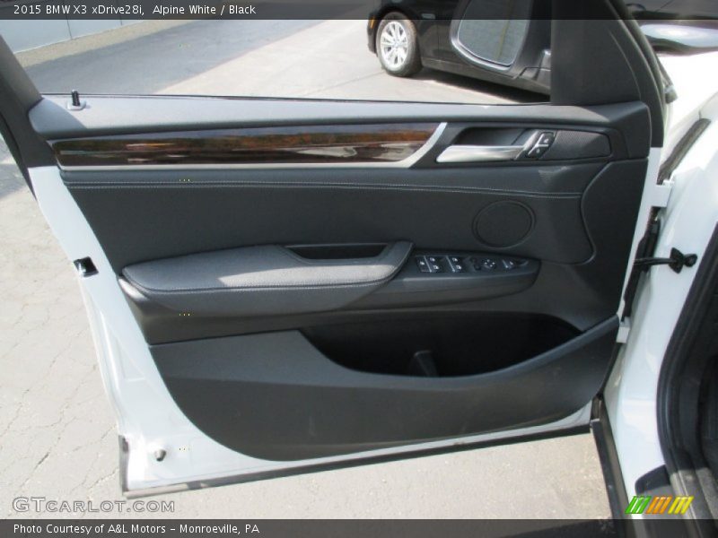 Alpine White / Black 2015 BMW X3 xDrive28i