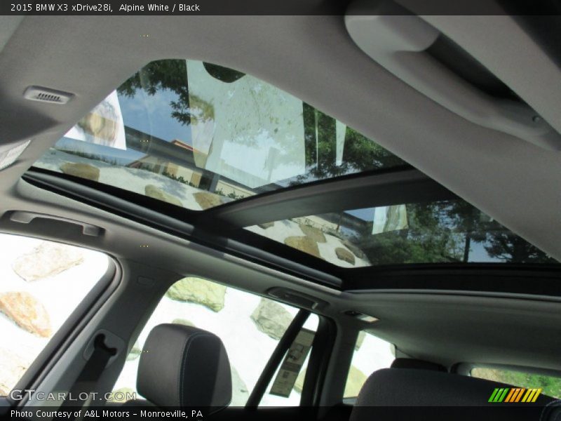 Alpine White / Black 2015 BMW X3 xDrive28i