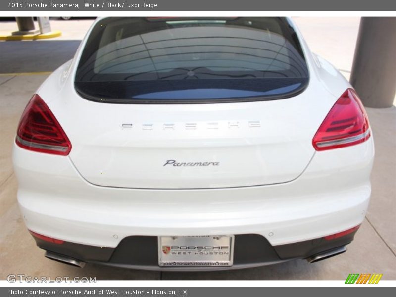 White / Black/Luxor Beige 2015 Porsche Panamera