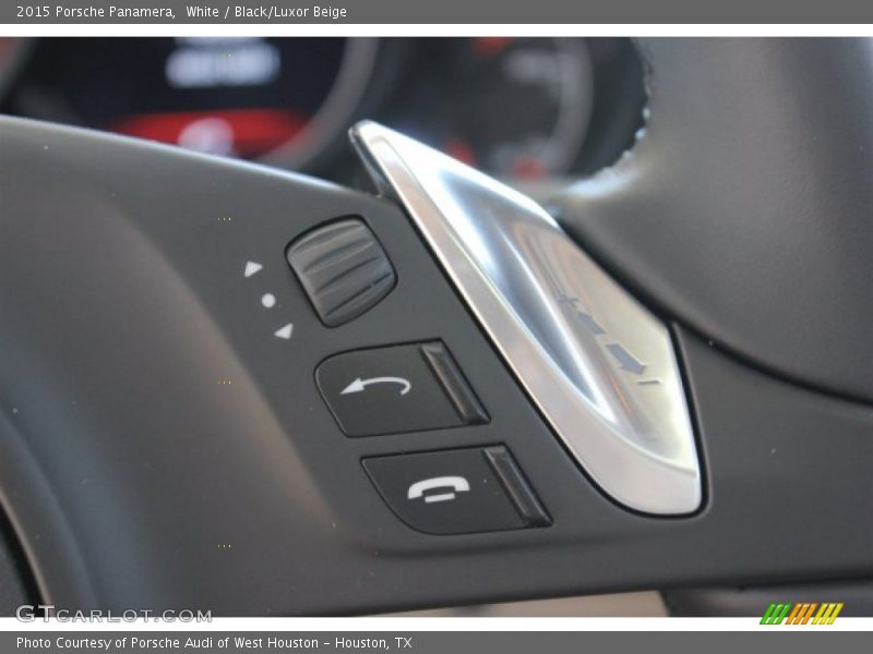 White / Black/Luxor Beige 2015 Porsche Panamera