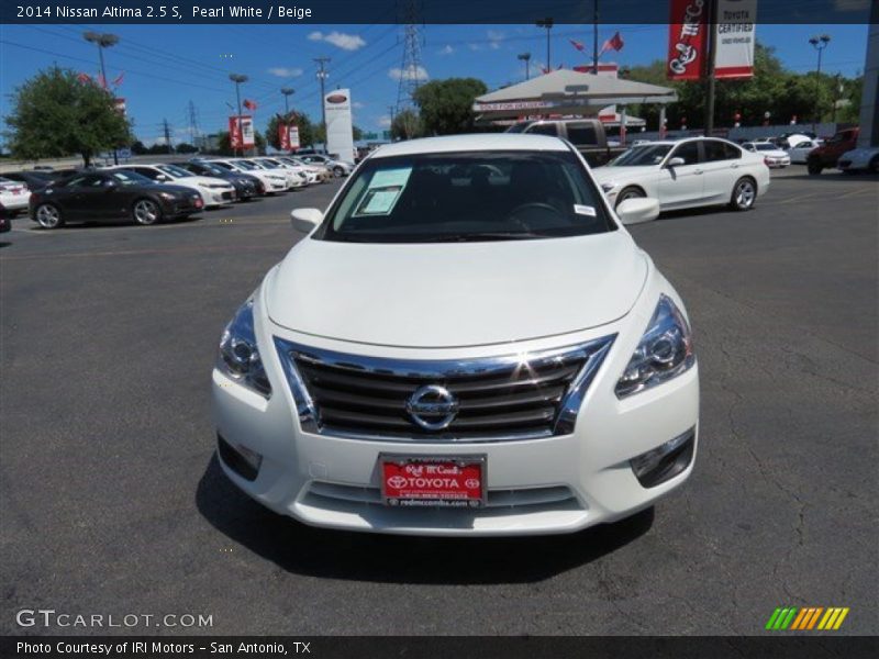 Pearl White / Beige 2014 Nissan Altima 2.5 S