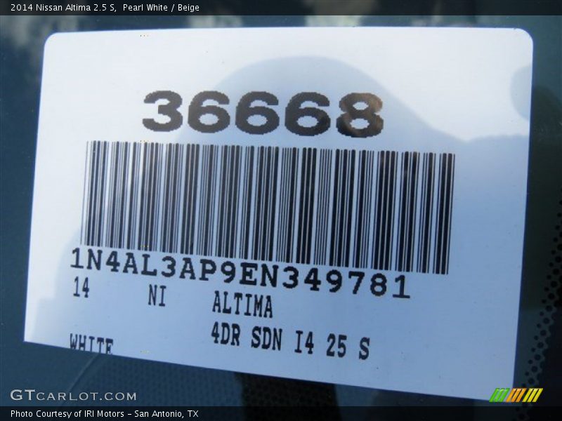 Pearl White / Beige 2014 Nissan Altima 2.5 S