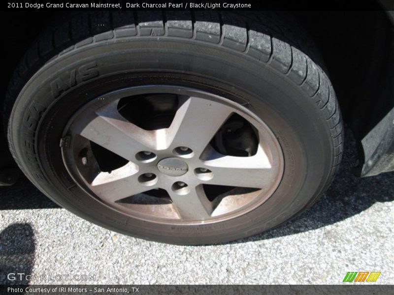 Dark Charcoal Pearl / Black/Light Graystone 2011 Dodge Grand Caravan Mainstreet