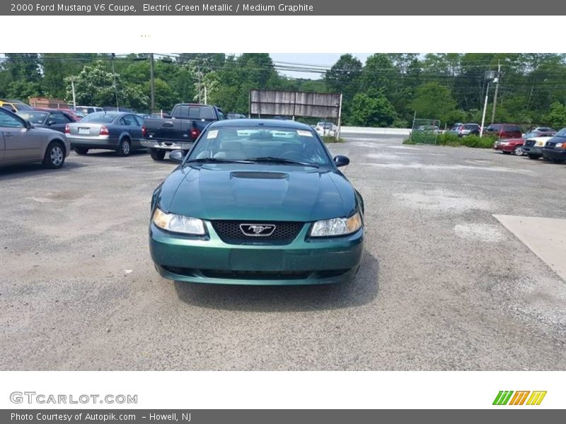 Electric Green Metallic / Medium Graphite 2000 Ford Mustang V6 Coupe