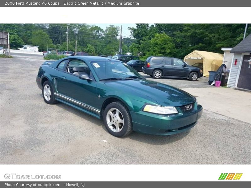 Electric Green Metallic / Medium Graphite 2000 Ford Mustang V6 Coupe