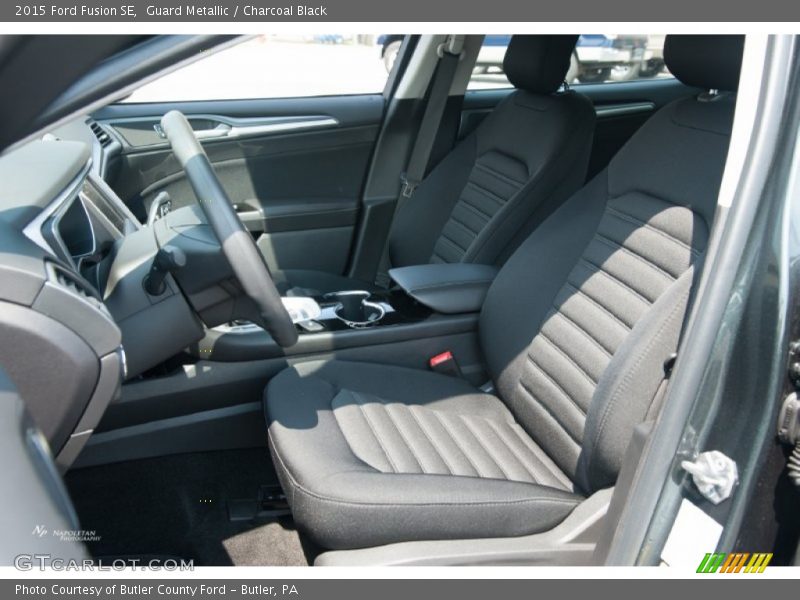 Guard Metallic / Charcoal Black 2015 Ford Fusion SE