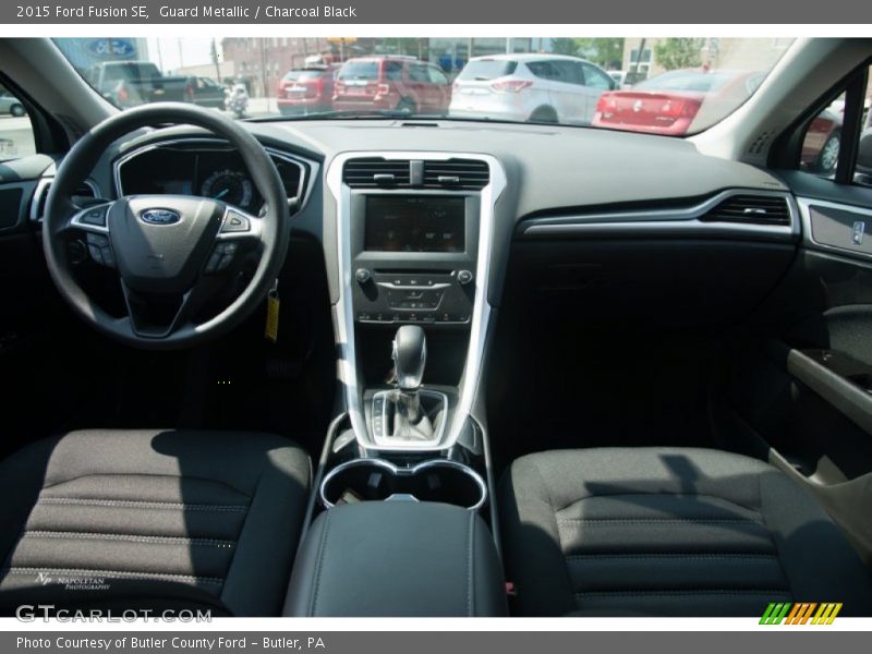 Guard Metallic / Charcoal Black 2015 Ford Fusion SE