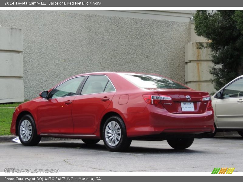 Barcelona Red Metallic / Ivory 2014 Toyota Camry LE