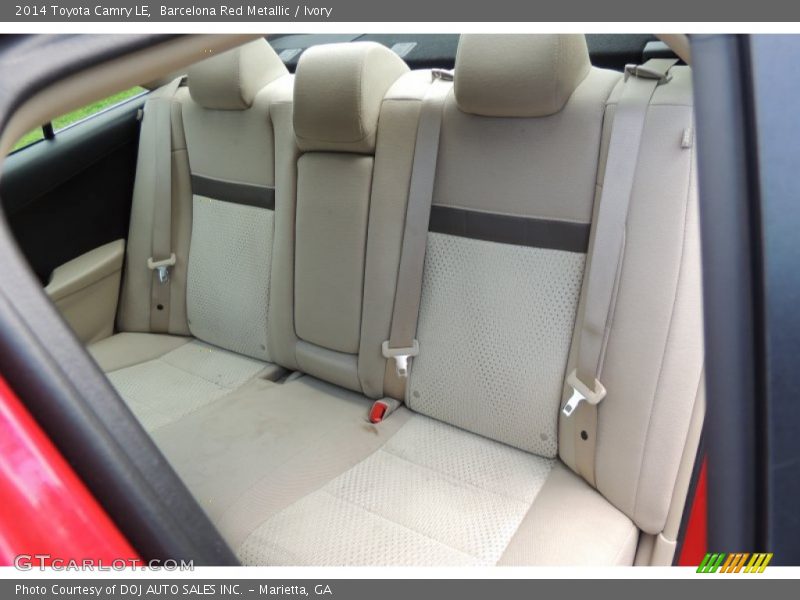 Barcelona Red Metallic / Ivory 2014 Toyota Camry LE
