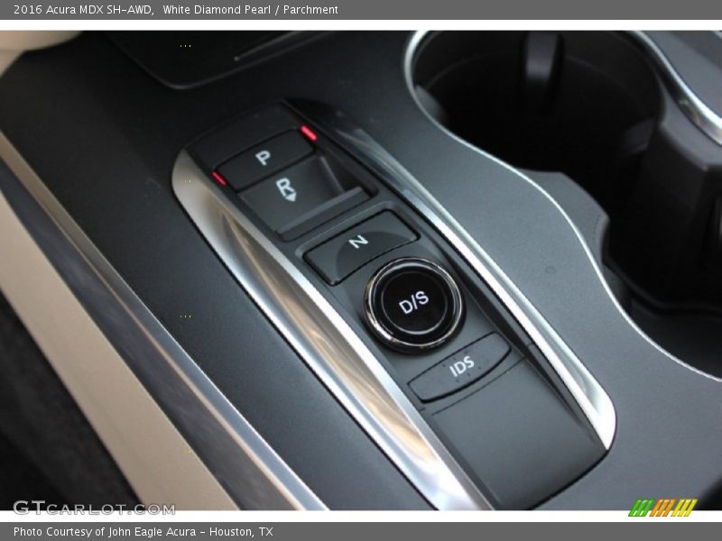 White Diamond Pearl / Parchment 2016 Acura MDX SH-AWD