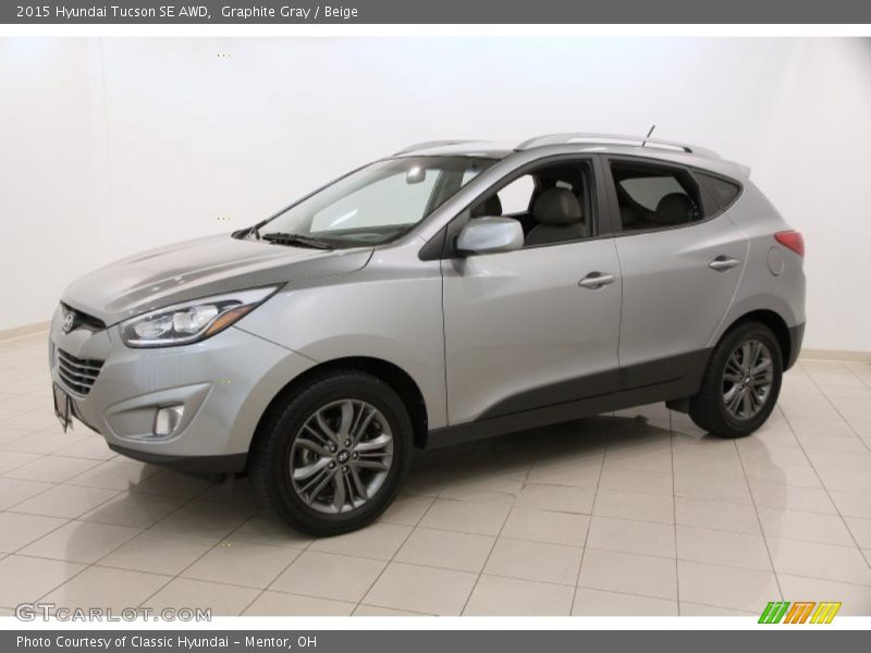 Graphite Gray / Beige 2015 Hyundai Tucson SE AWD