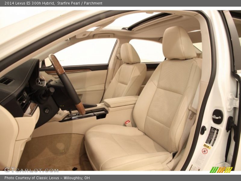 Front Seat of 2014 ES 300h Hybrid