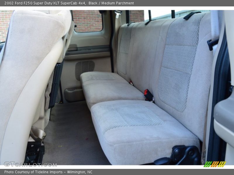 Black / Medium Parchment 2002 Ford F250 Super Duty XLT SuperCab 4x4