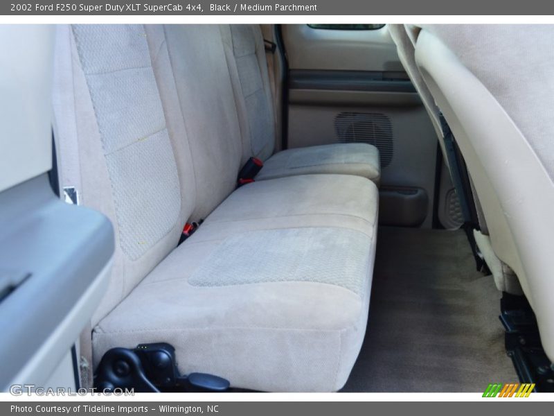 Black / Medium Parchment 2002 Ford F250 Super Duty XLT SuperCab 4x4