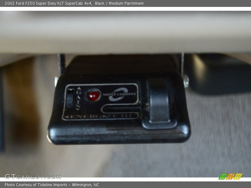 Black / Medium Parchment 2002 Ford F250 Super Duty XLT SuperCab 4x4