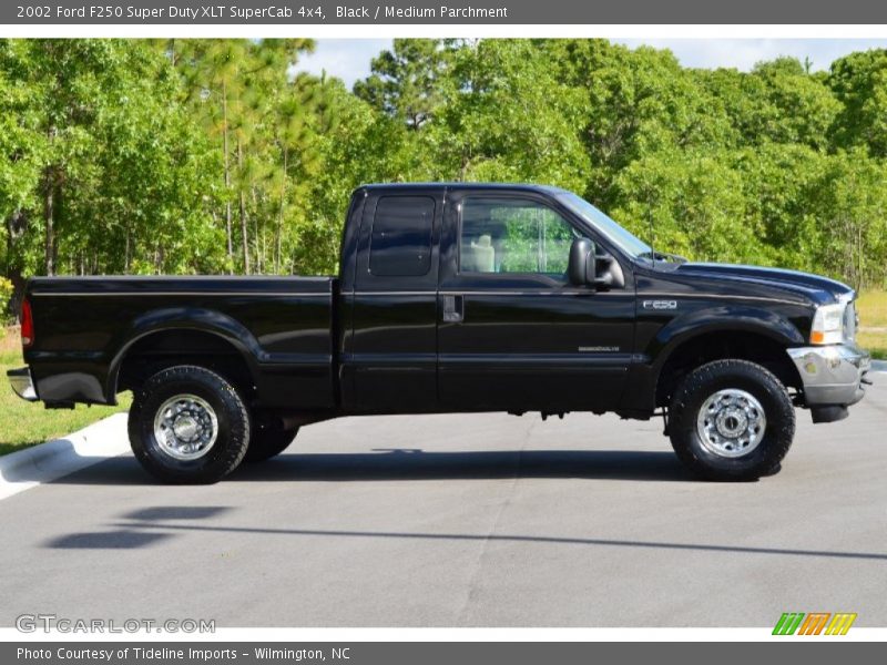 Black / Medium Parchment 2002 Ford F250 Super Duty XLT SuperCab 4x4