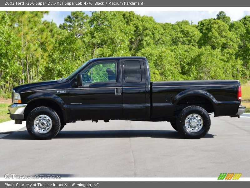 Black / Medium Parchment 2002 Ford F250 Super Duty XLT SuperCab 4x4