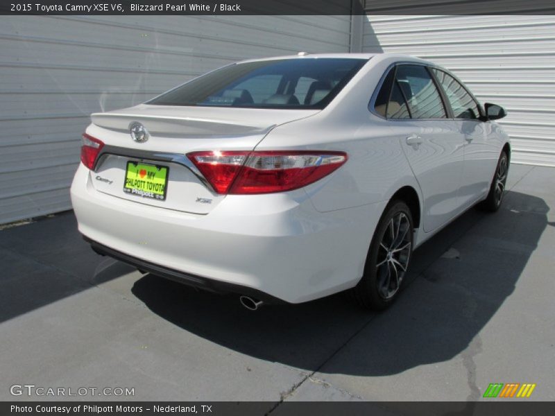 Blizzard Pearl White / Black 2015 Toyota Camry XSE V6