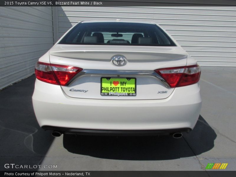 Blizzard Pearl White / Black 2015 Toyota Camry XSE V6