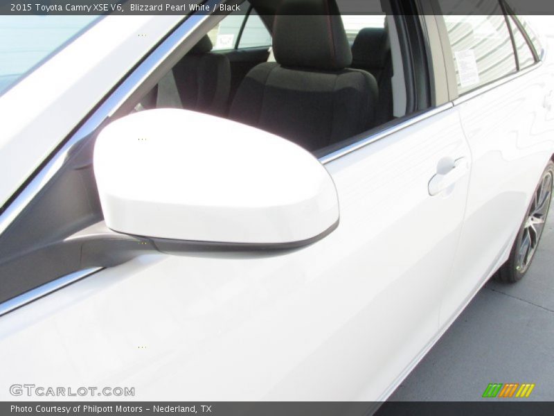 Blizzard Pearl White / Black 2015 Toyota Camry XSE V6