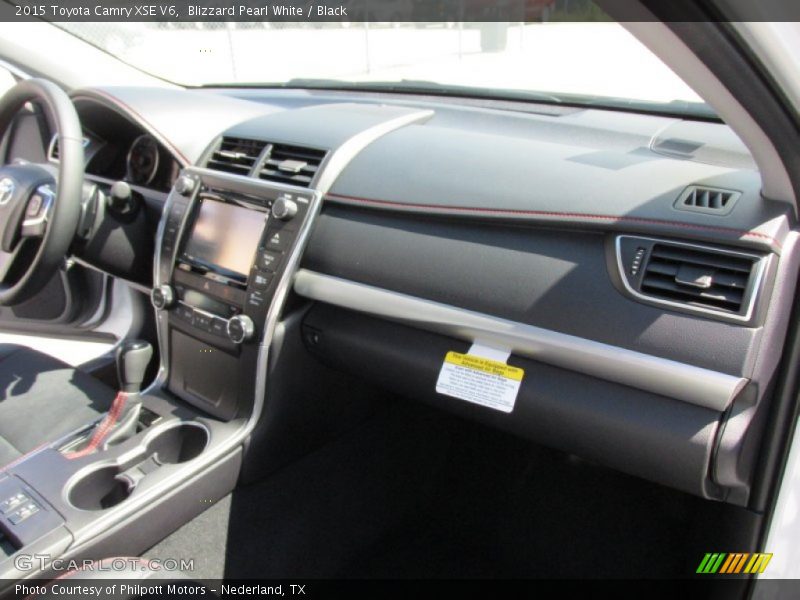 Blizzard Pearl White / Black 2015 Toyota Camry XSE V6