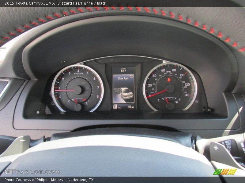 Blizzard Pearl White / Black 2015 Toyota Camry XSE V6