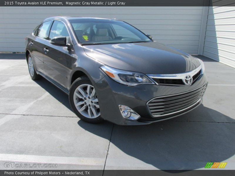 Magnetic Gray Metallic / Light Gray 2015 Toyota Avalon XLE Premium