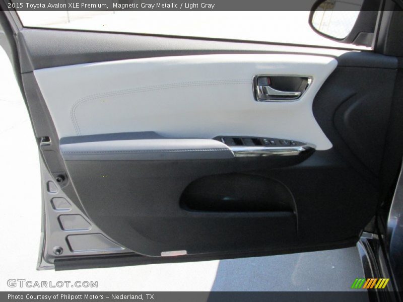Magnetic Gray Metallic / Light Gray 2015 Toyota Avalon XLE Premium