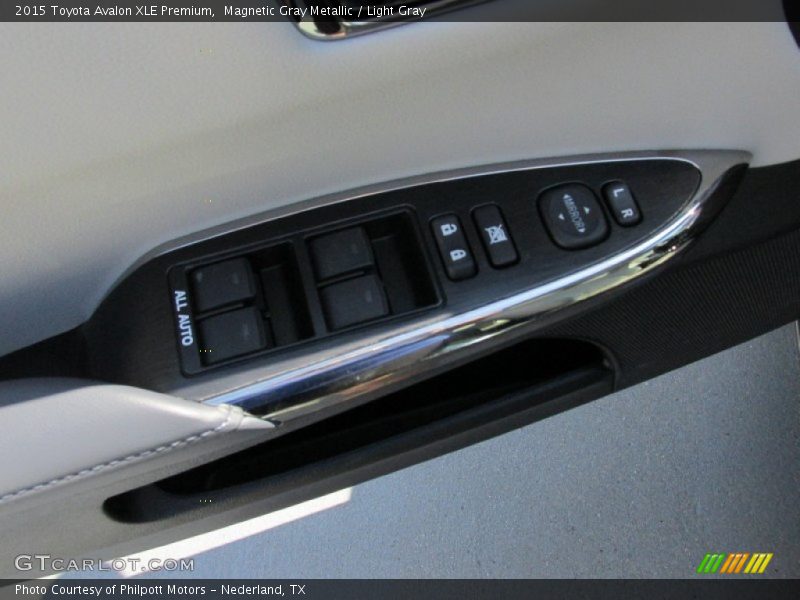 Magnetic Gray Metallic / Light Gray 2015 Toyota Avalon XLE Premium