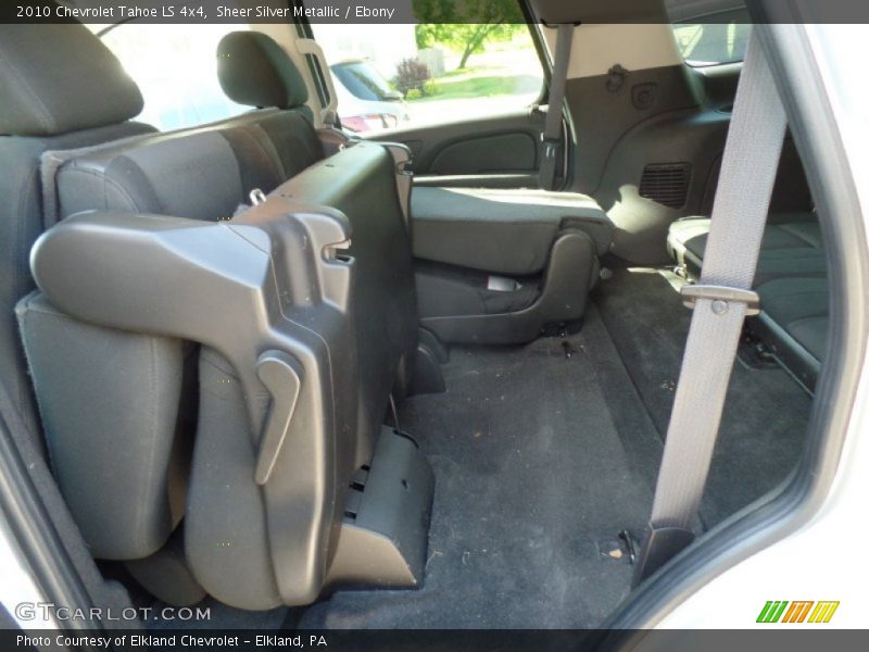 Sheer Silver Metallic / Ebony 2010 Chevrolet Tahoe LS 4x4