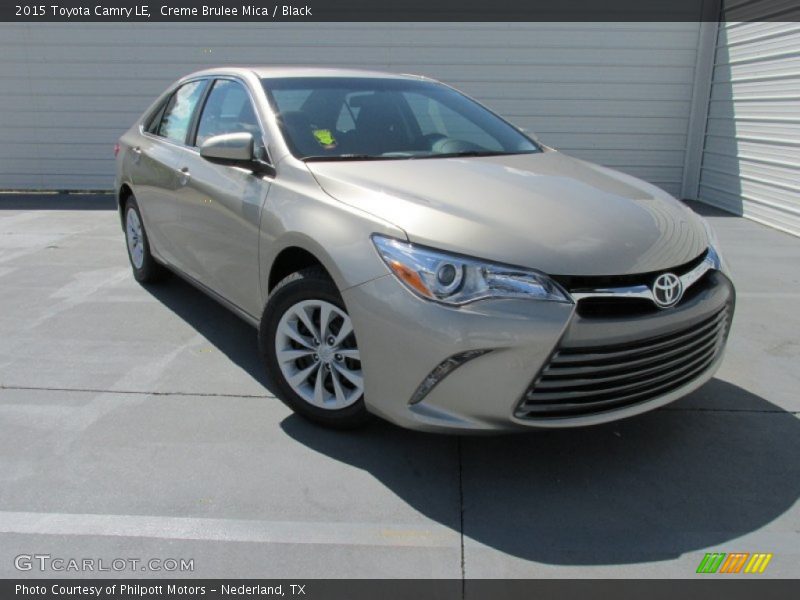 Creme Brulee Mica / Black 2015 Toyota Camry LE