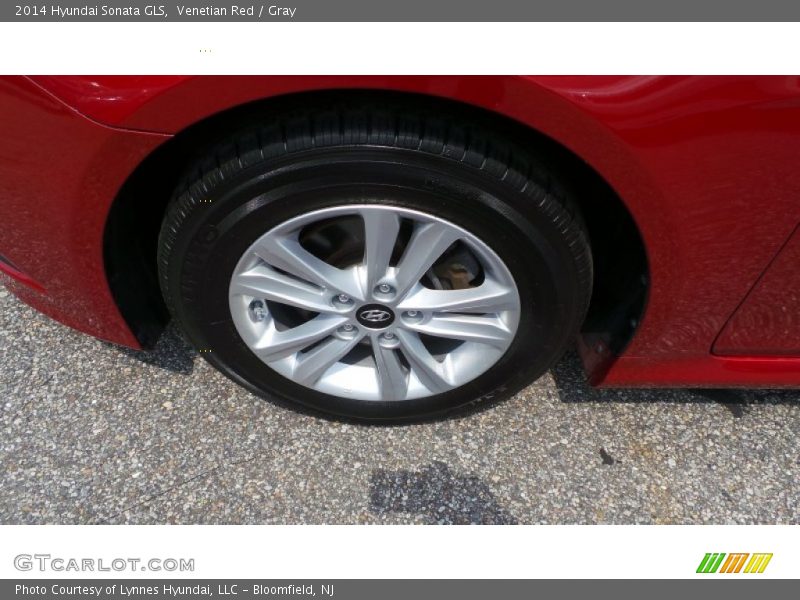 Venetian Red / Gray 2014 Hyundai Sonata GLS