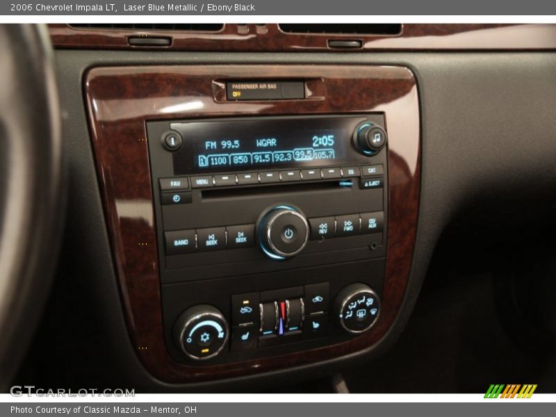 Controls of 2006 Impala LT