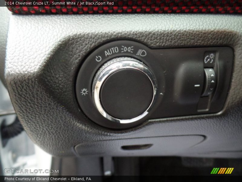 Summit White / Jet Black/Sport Red 2014 Chevrolet Cruze LT