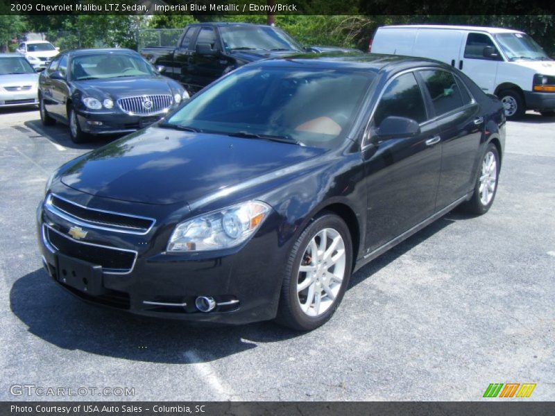 Front 3/4 View of 2009 Malibu LTZ Sedan