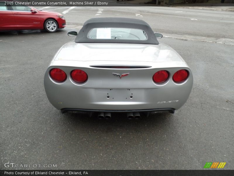 Machine Silver / Ebony 2005 Chevrolet Corvette Convertible