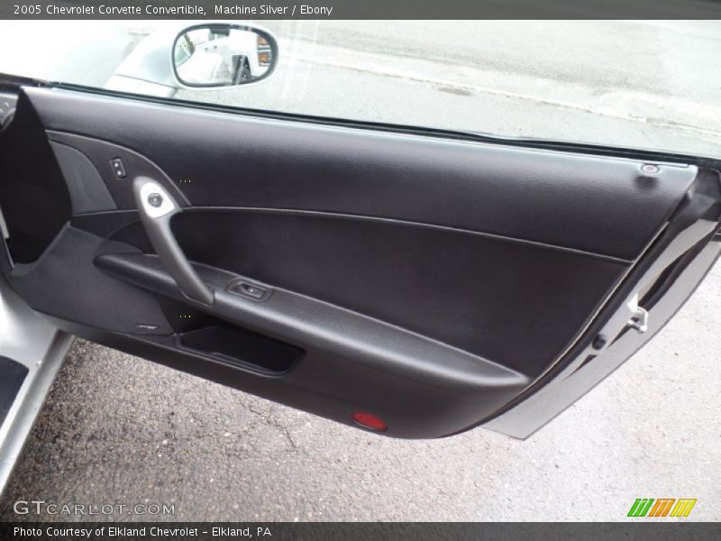 Machine Silver / Ebony 2005 Chevrolet Corvette Convertible