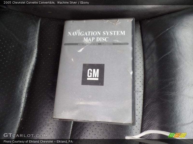 Machine Silver / Ebony 2005 Chevrolet Corvette Convertible