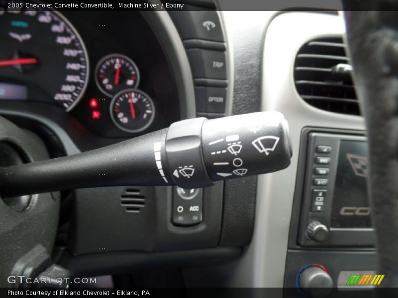 Machine Silver / Ebony 2005 Chevrolet Corvette Convertible