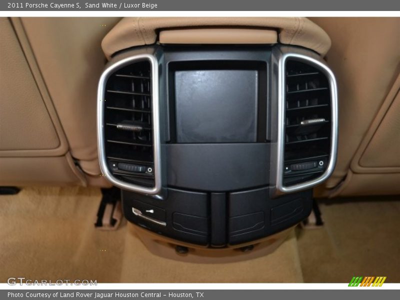 Sand White / Luxor Beige 2011 Porsche Cayenne S