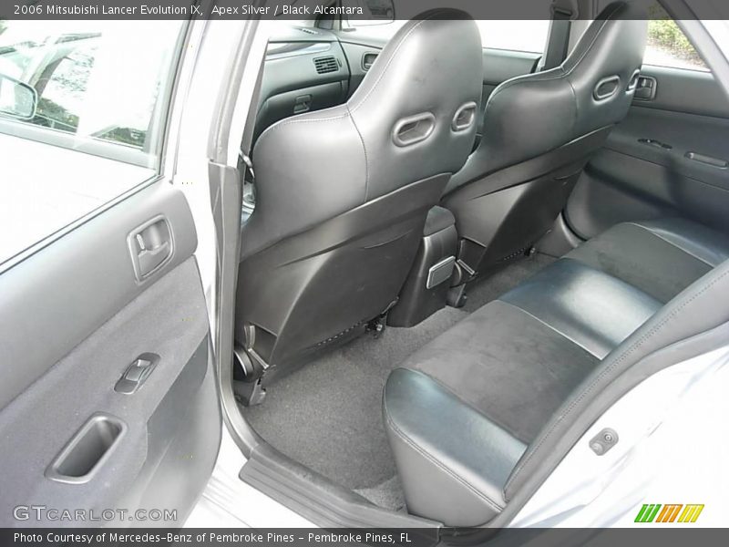 Apex Silver / Black Alcantara 2006 Mitsubishi Lancer Evolution IX