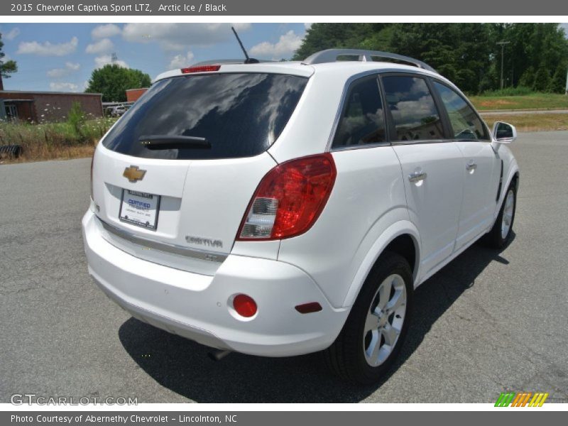 Arctic Ice / Black 2015 Chevrolet Captiva Sport LTZ