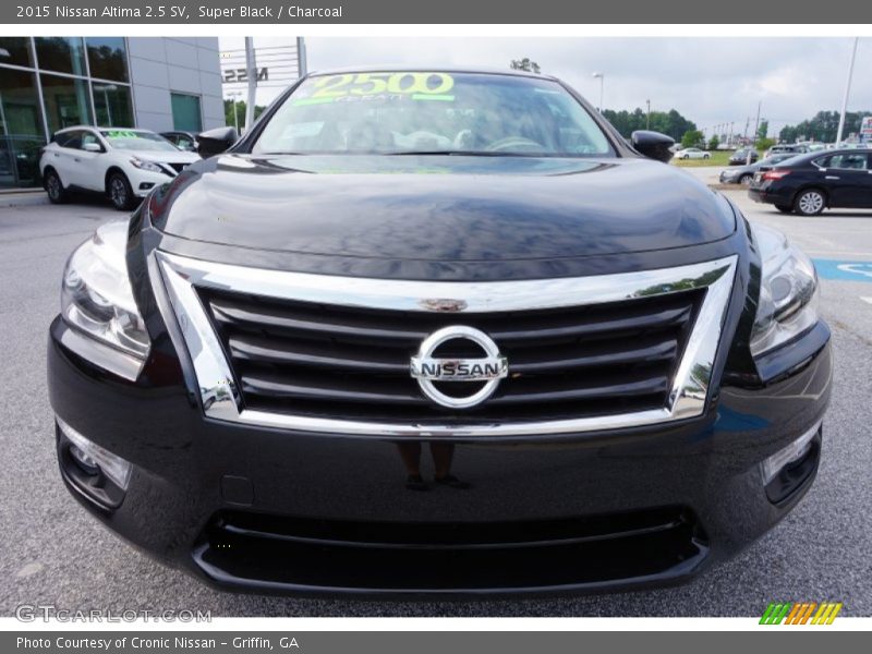 Super Black / Charcoal 2015 Nissan Altima 2.5 SV