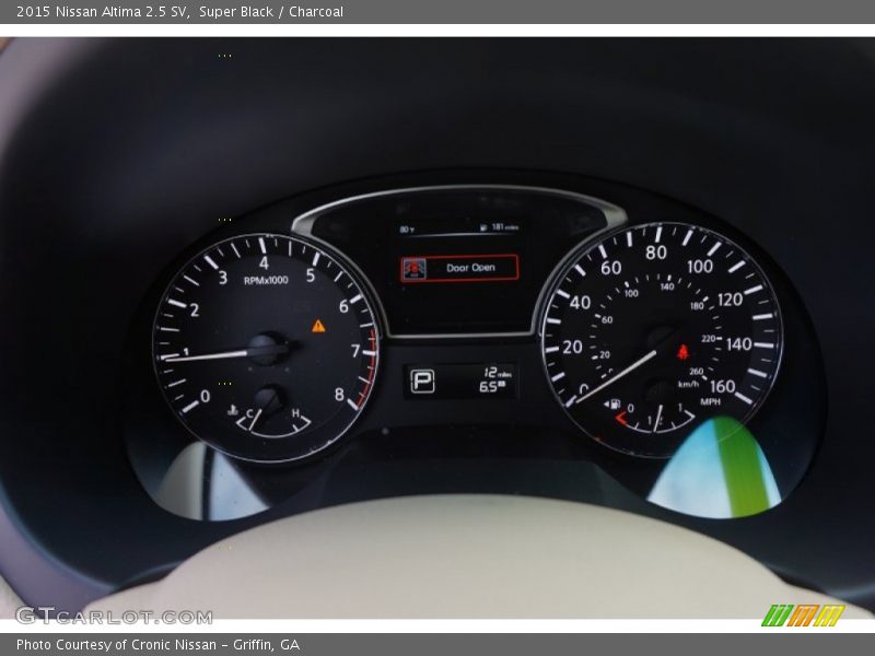 Super Black / Charcoal 2015 Nissan Altima 2.5 SV