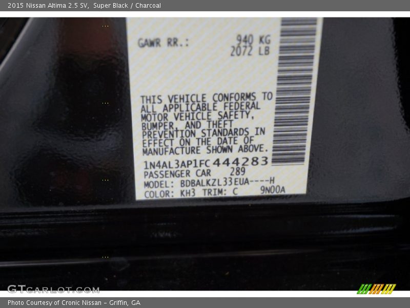 Super Black / Charcoal 2015 Nissan Altima 2.5 SV